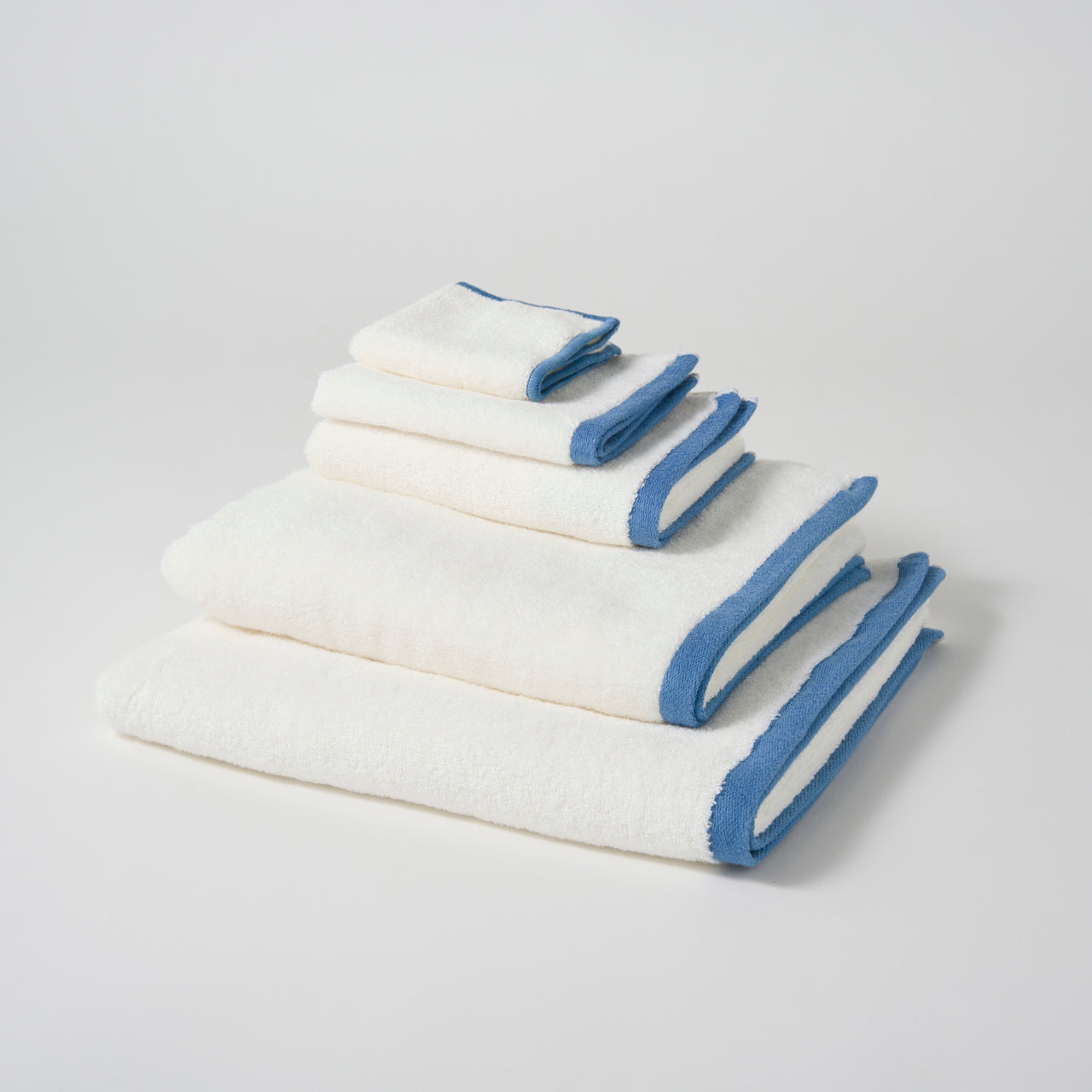 エンジェル 　バスタオル・L