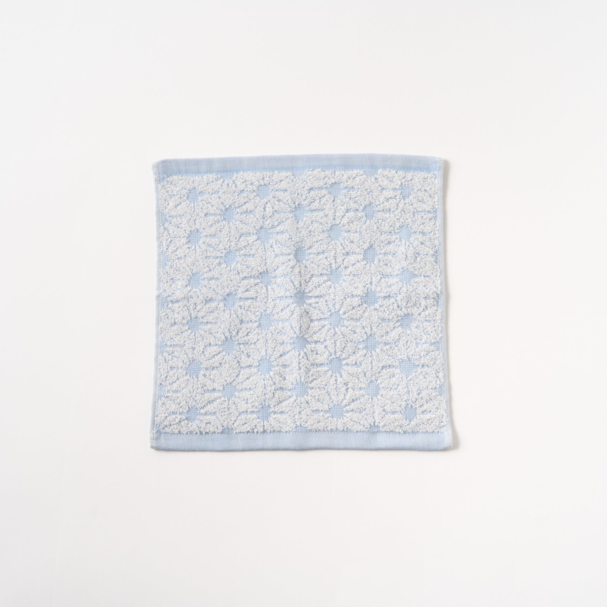 日本の佇い　麻の実